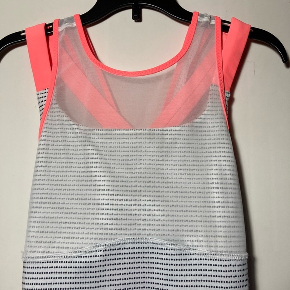 Lululemon Ready,Set,Sweat Tank Double Dot White Black/Very Light Flare Size 4 - Picture 6 of 15